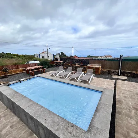 Betenama - Rustic Hideaway With Pool & Garden Tesbabo