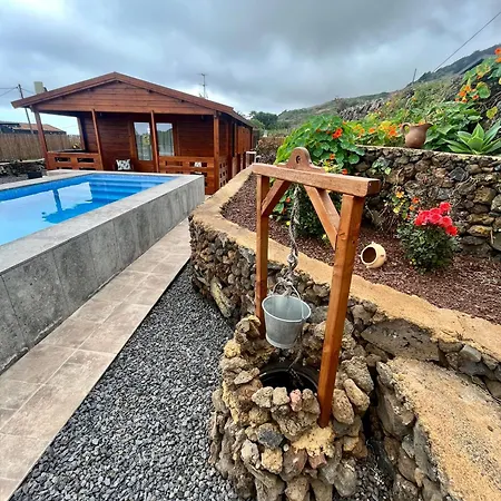 Betenama - Rustic Hideaway With Pool & Garden *